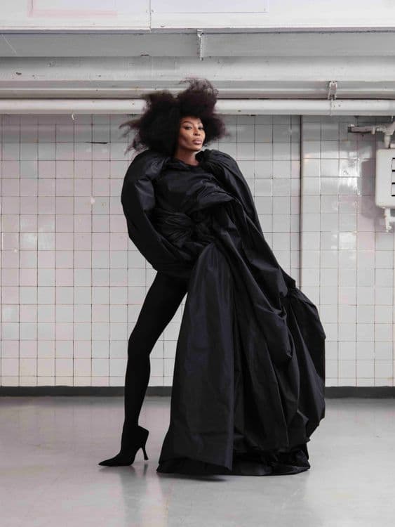 Rouge FashionBook - Naomi Campbell